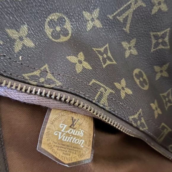 Authentic Louis Vuitton Duffle/keepall - Picture 6 of 7